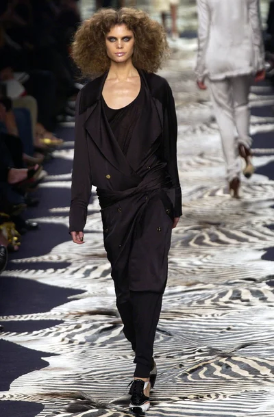 Look 3